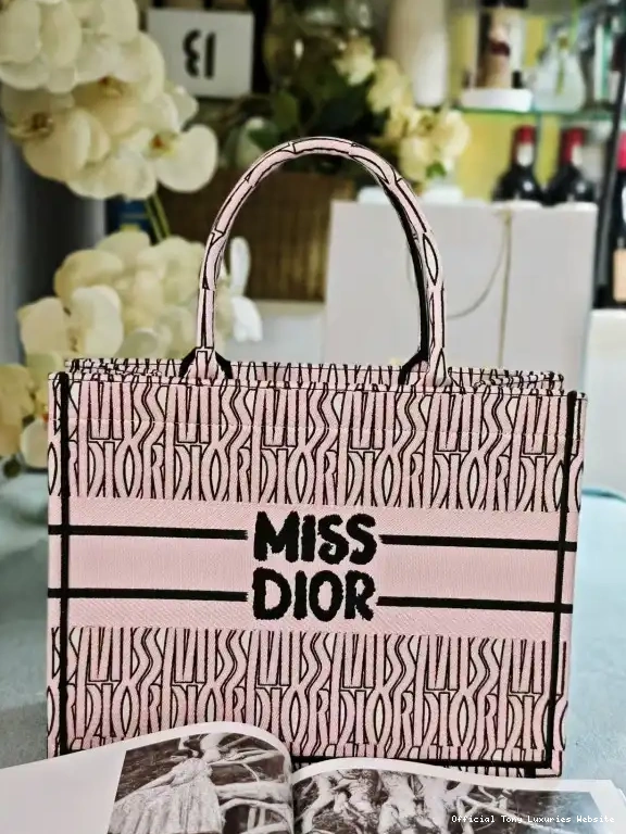 Tony Luxuries MEDIUM diro TOTE-36.5X27.5X16.5CM BOOK 0402